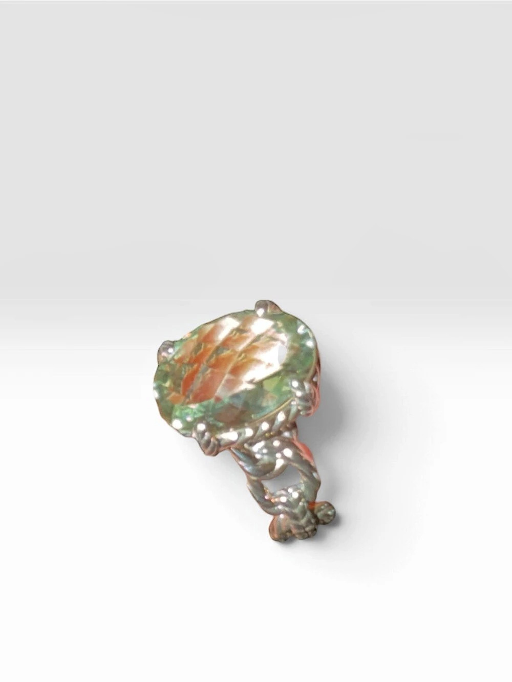 Jai Thailand  925 Ireland Sterling Silver Ring. Sz 6